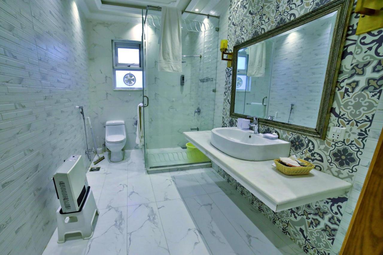 סקרדו Arish Luxury Suites מראה חיצוני תמונה