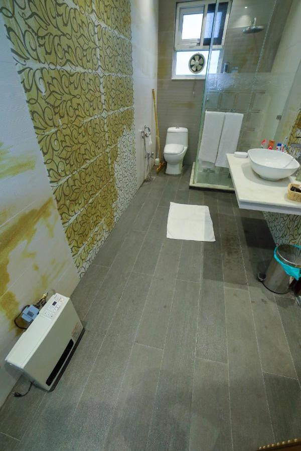סקרדו Arish Luxury Suites מראה חיצוני תמונה