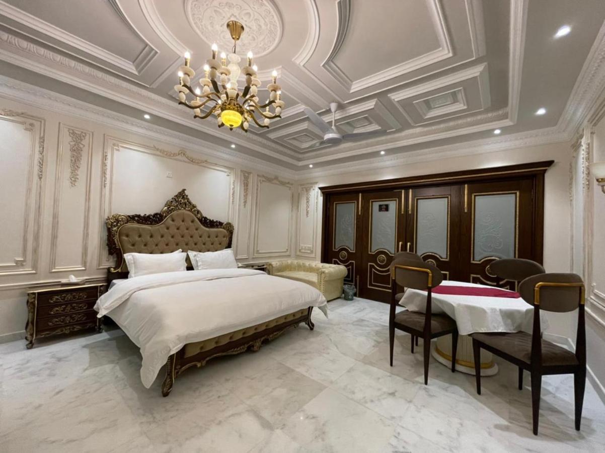 סקרדו Arish Luxury Suites מראה חיצוני תמונה