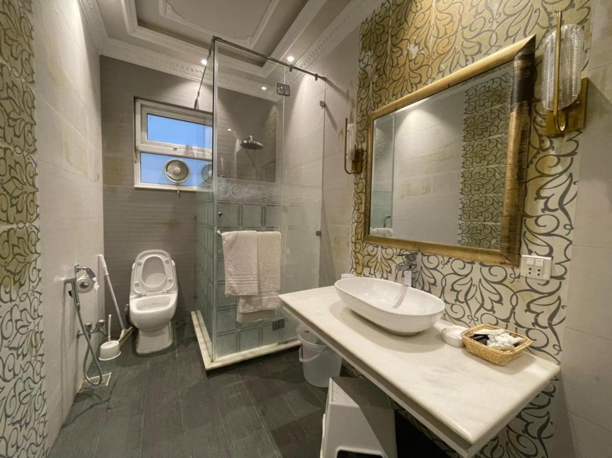 סקרדו Arish Luxury Suites מראה חיצוני תמונה