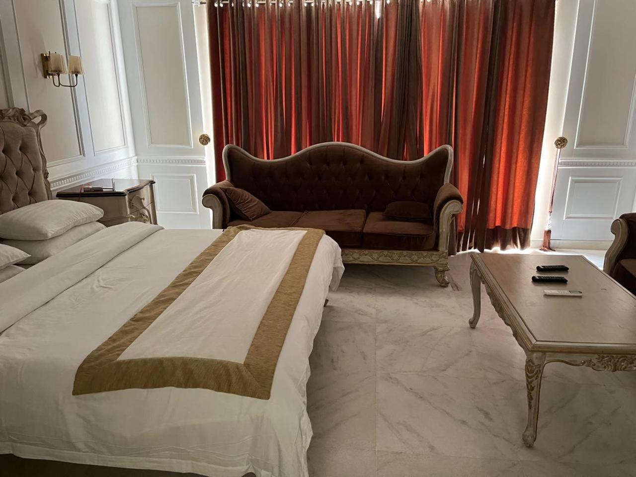 סקרדו Arish Luxury Suites מראה חיצוני תמונה